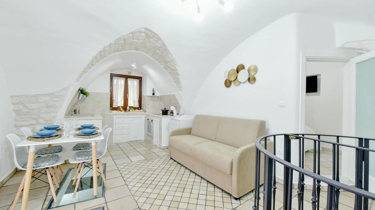 Grotta Antigone - 3Min Dal Centro Storico Apartment Ostuni Bagian luar foto