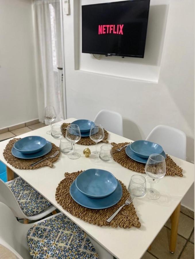 Grotta Antigone - 3Min Dal Centro Storico Apartment Ostuni Bagian luar foto